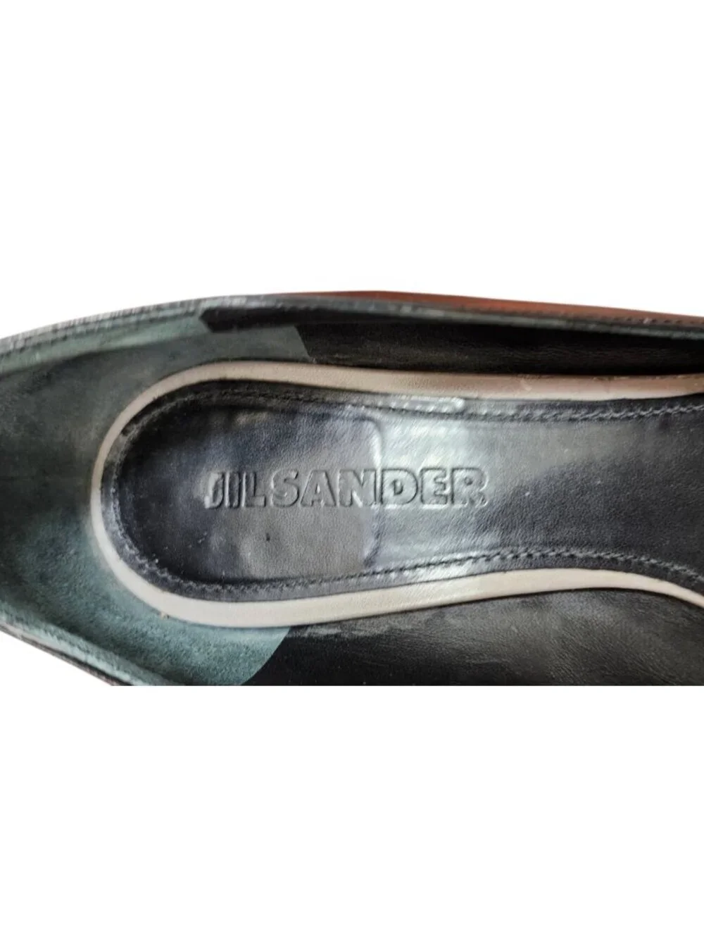 JIL SANDER Black Leather Pumps Gold Metallic Heel Pointed Toe Kitten Heel 38.5